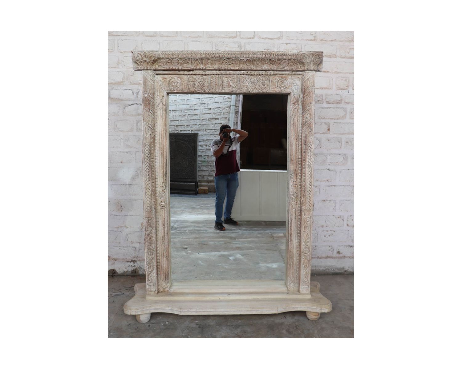 Miroir indien avec cadre bois sculpté modèle unique "Vieille Porte"