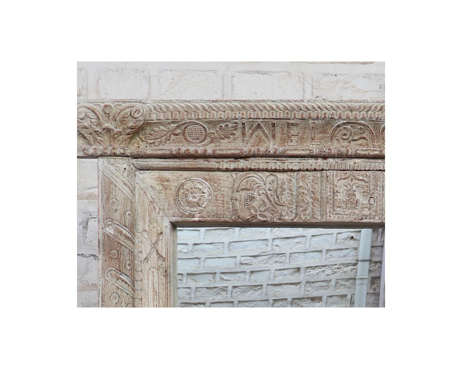 Miroir indien avec cadre bois sculpté modèle unique "Vieille Porte"