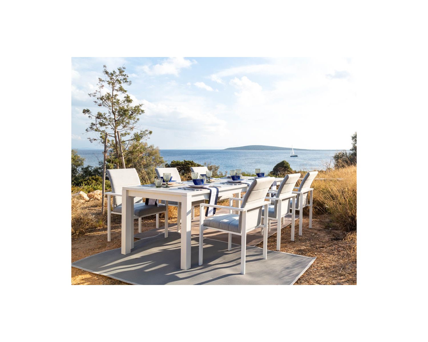 Chaise de jardin moderne tissu Sunbrella et aluminium blanc "Terrasse"