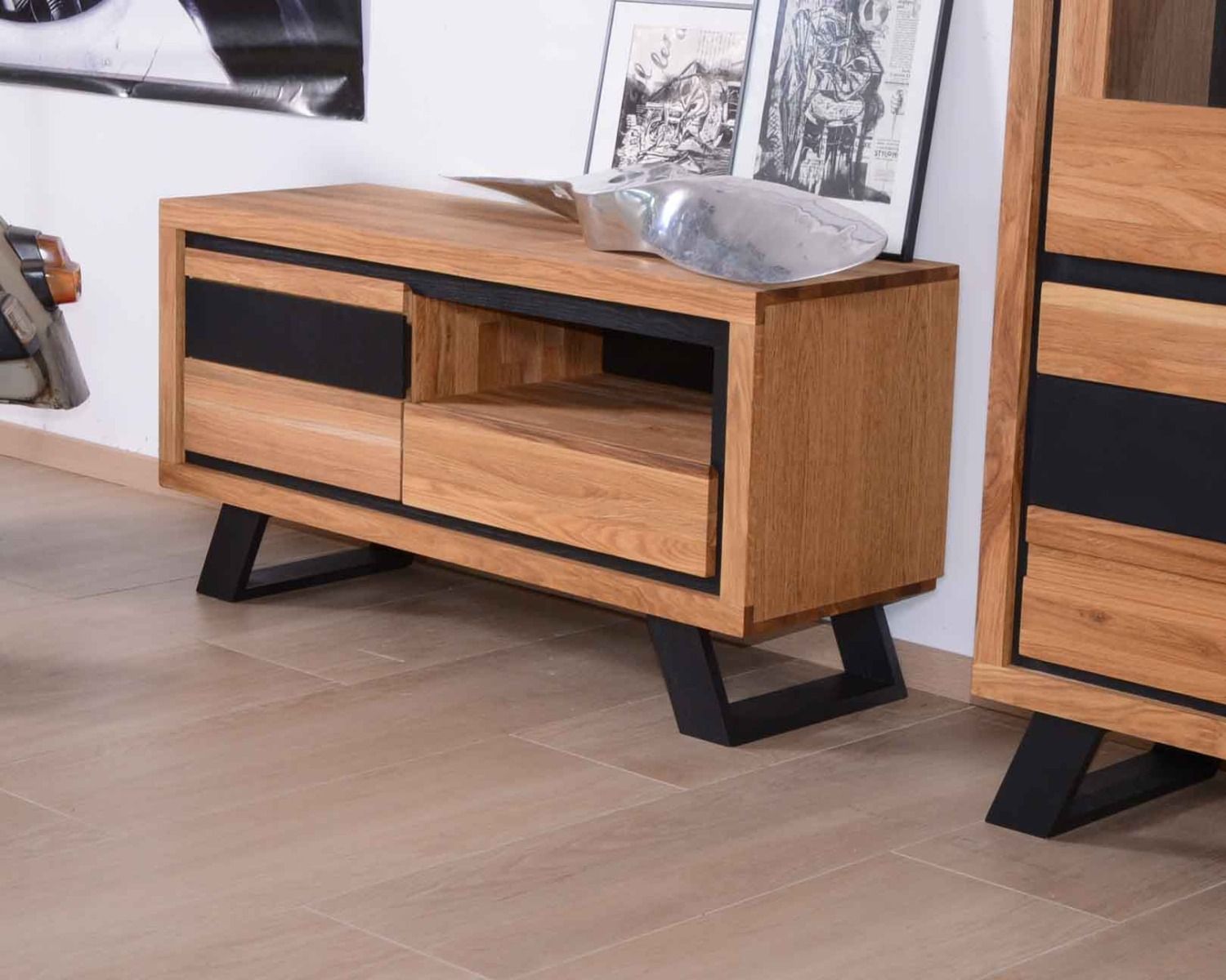 Meuble TV "Toly"  chêne massif 1 porte 1 tiroir 1 niche