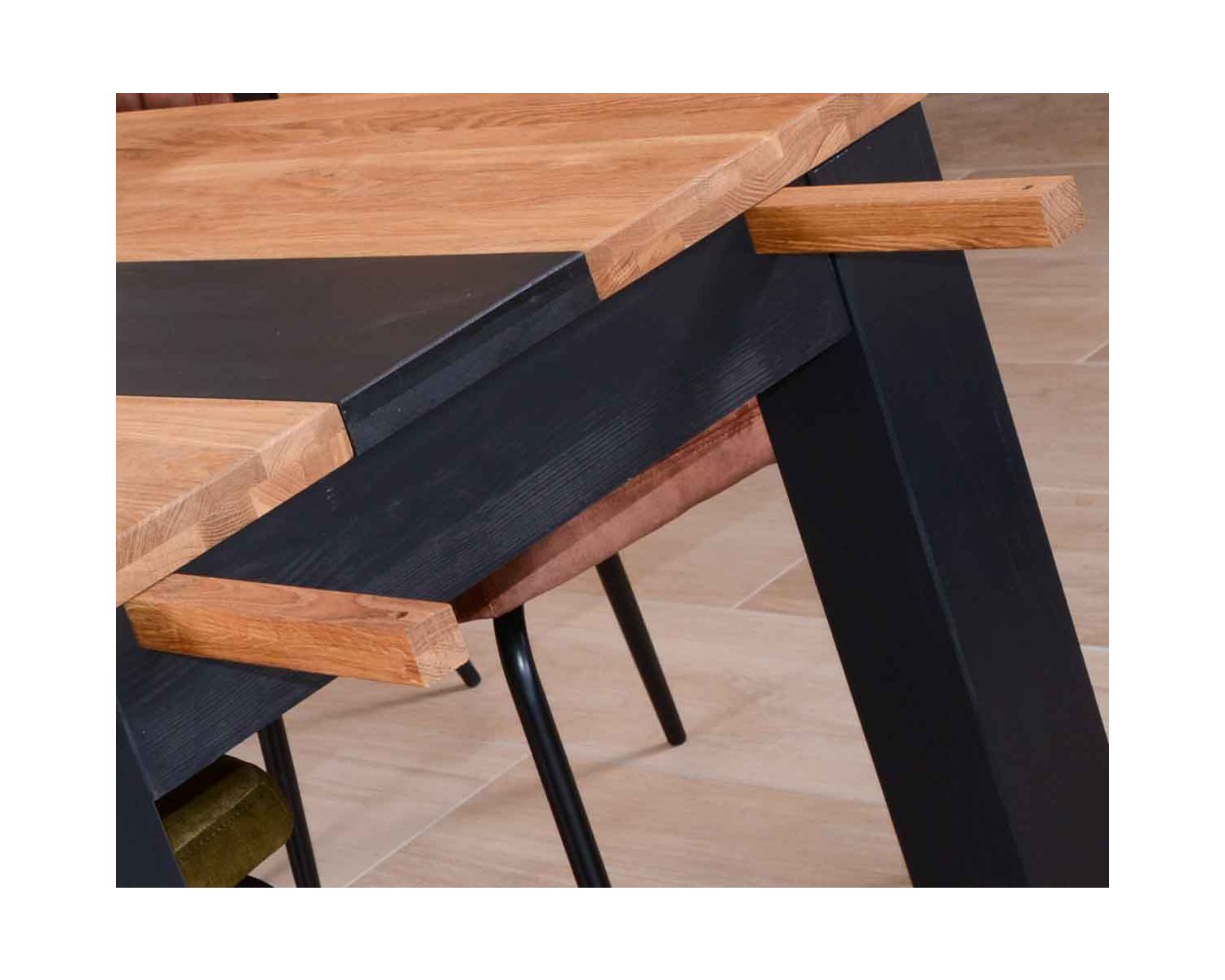 Table moderne 6-8 personnes en bois massif "Toly" 180 cm