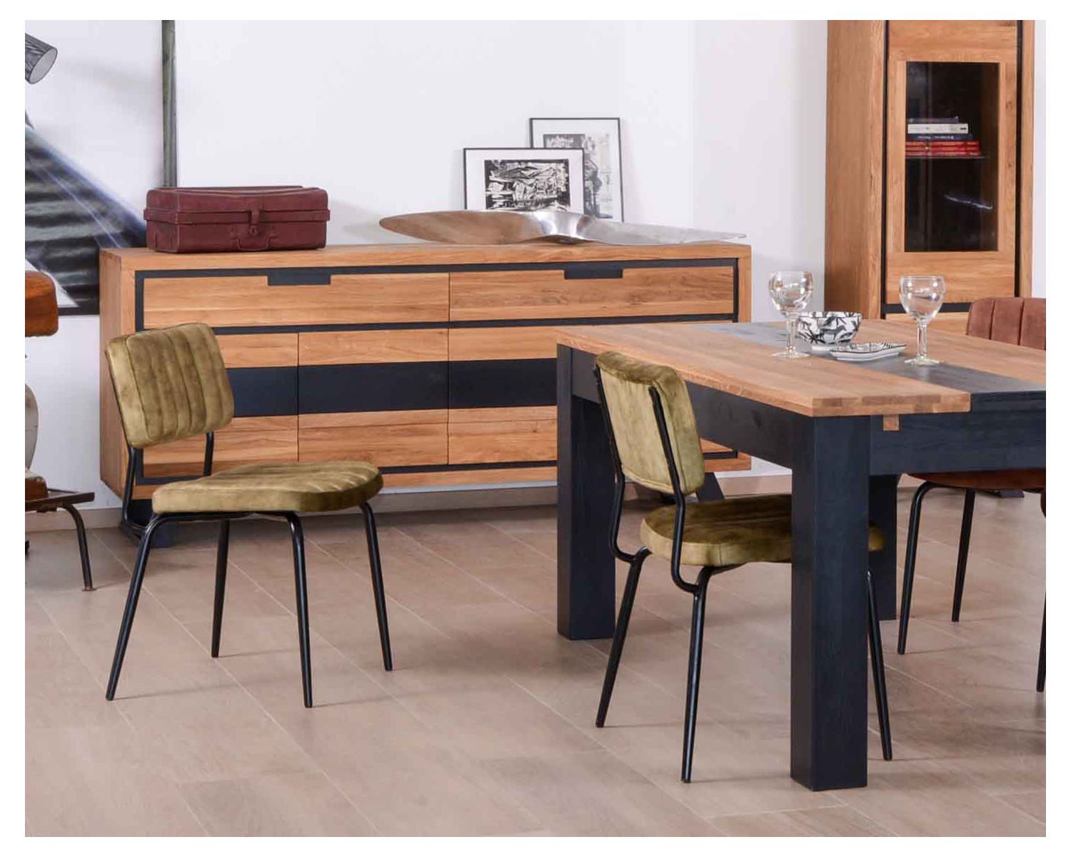 Grande enfilade moderne chêne massif aspect bois et noir "Toly" 4 portes 2 tiroirs