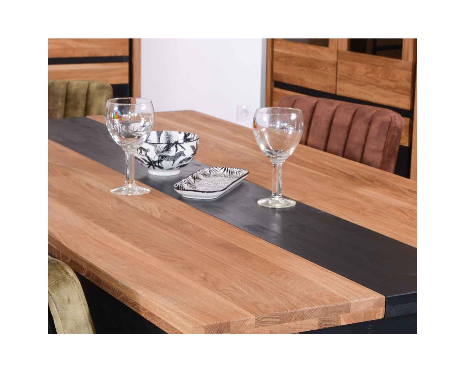 Table à manger carrée 140x140 "Toly" chêne et pin massifs