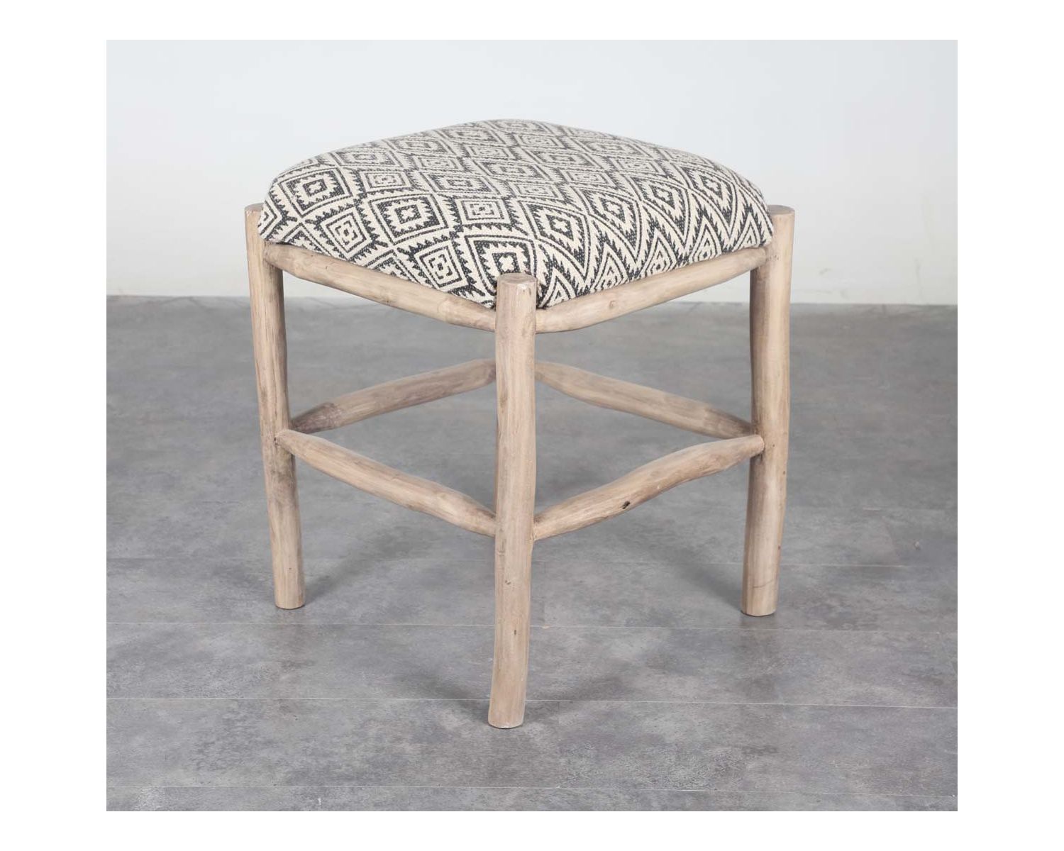 Pouf carré en tissu "Clothaire"