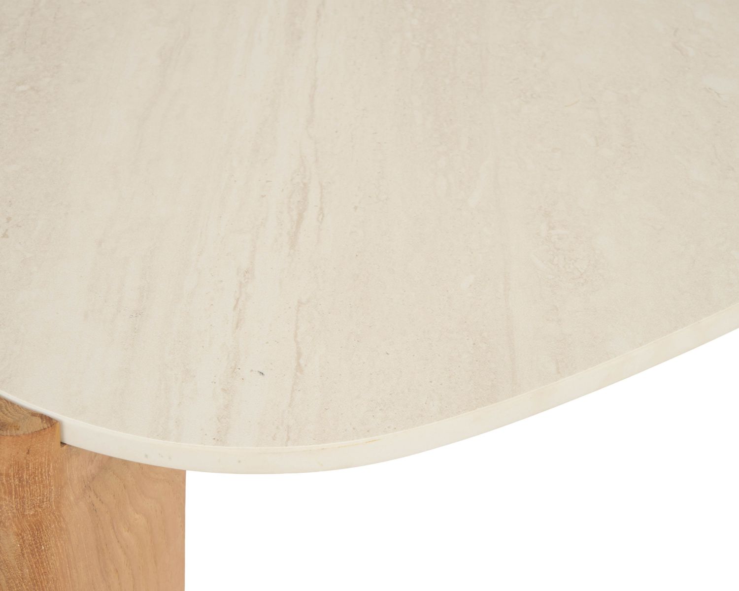 Grande table basse design organique intérieur / extérieur en teck massif et plateau céramique effet travertin "Osten"