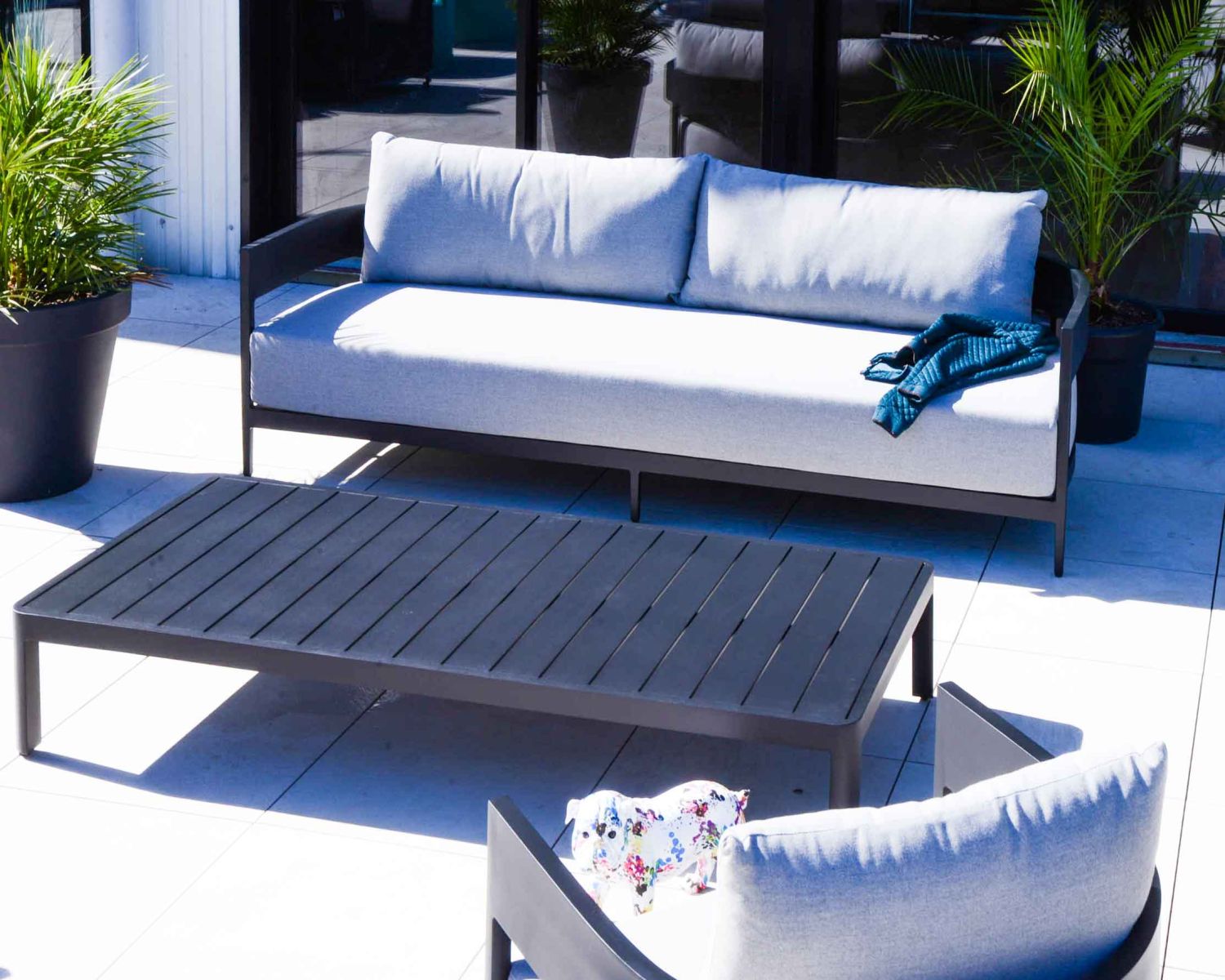 Salon de jardin 2 fauteuils 1 canapé aluminium et tissu gris "Blois"