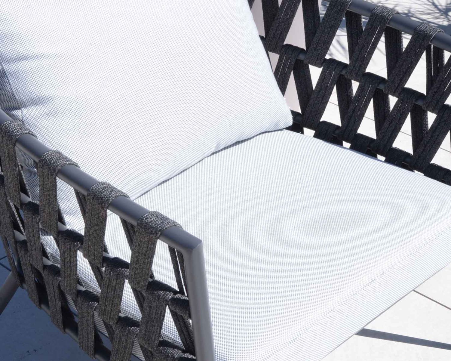 Lot de 2 chaises de jardin design grises "Saumur" haut de gamme