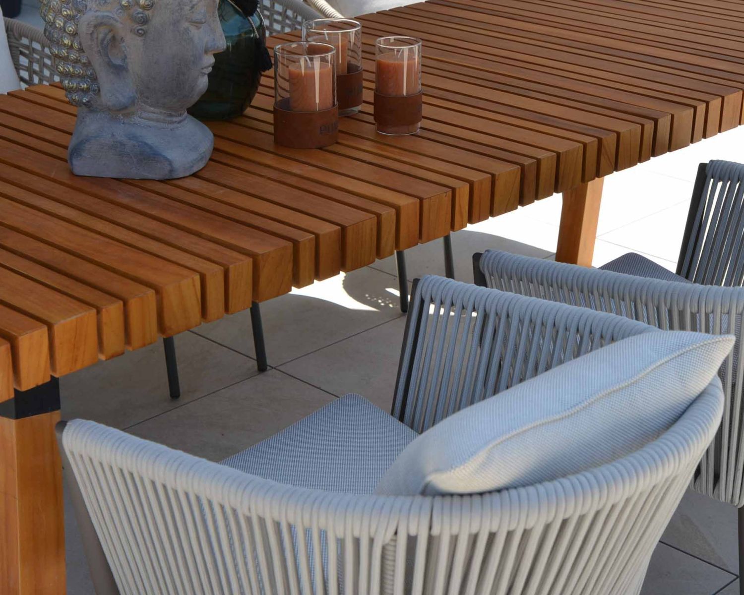 Lot de 2 chaises de jardin design tissu et alu champagne "Cheverny"