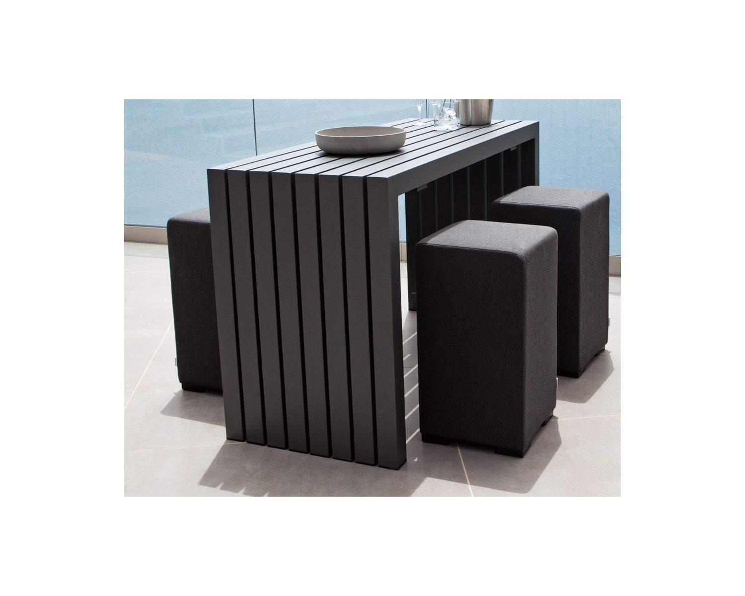 Table bar pour extérieur en aluminium noir 160 cm "Java Island"