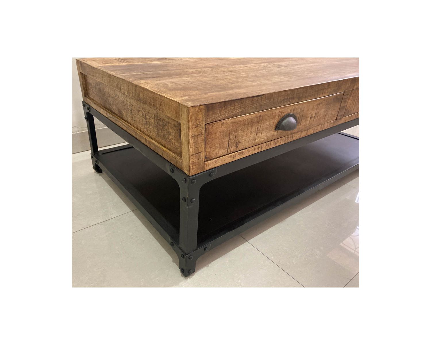 Table basse 4 tiroirs manguier massif "Emil"
