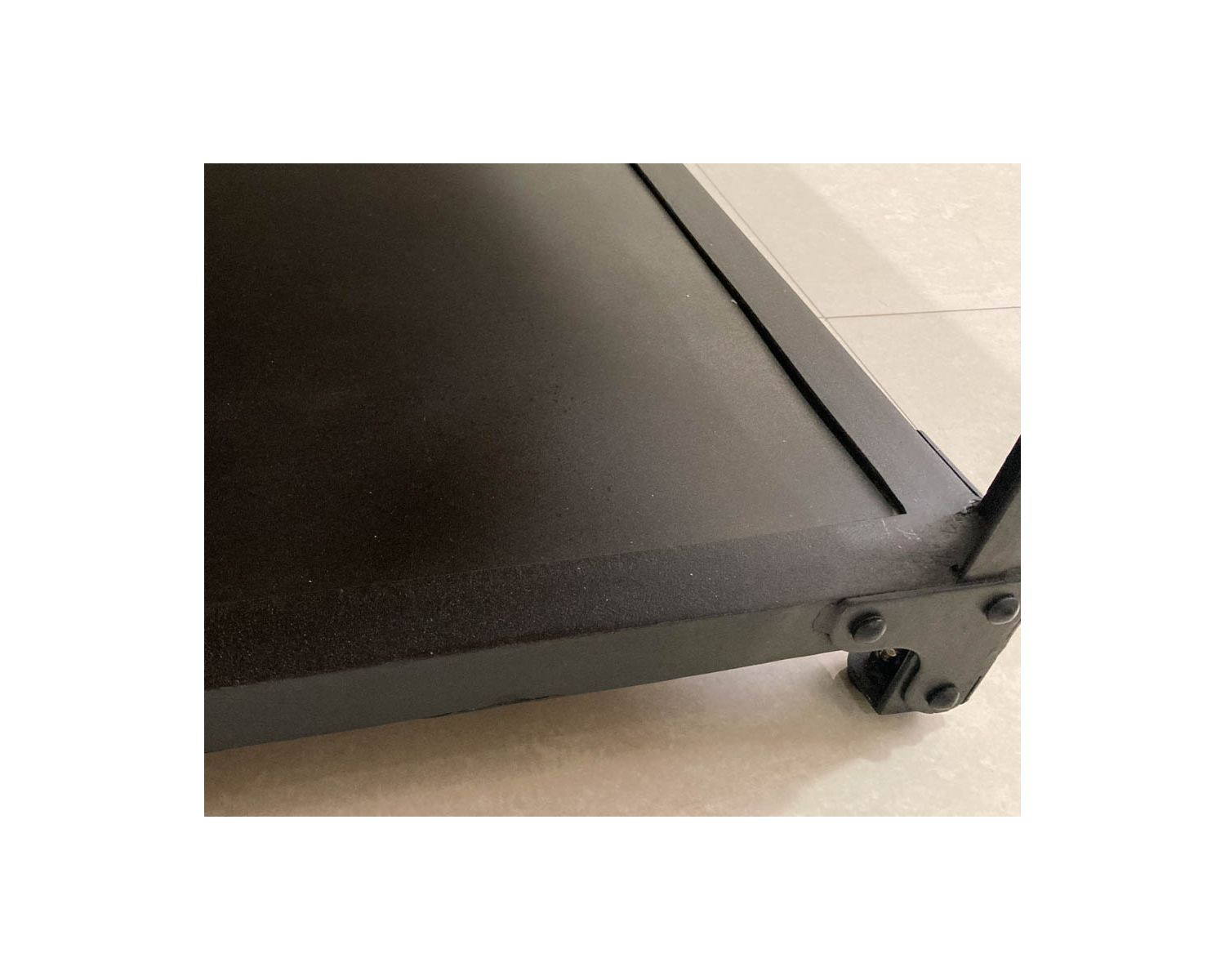 Table basse 4 tiroirs manguier massif "Emil"