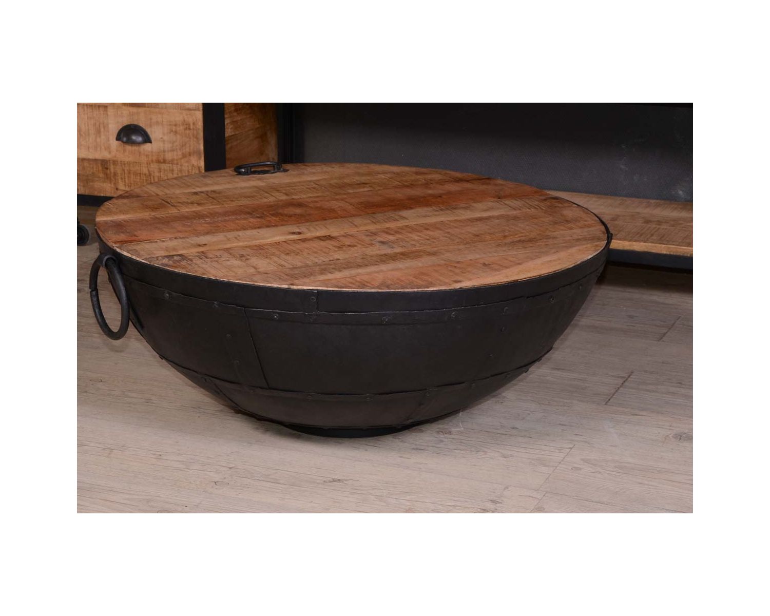 Table basse ronde coffre industrielle "Atelier"