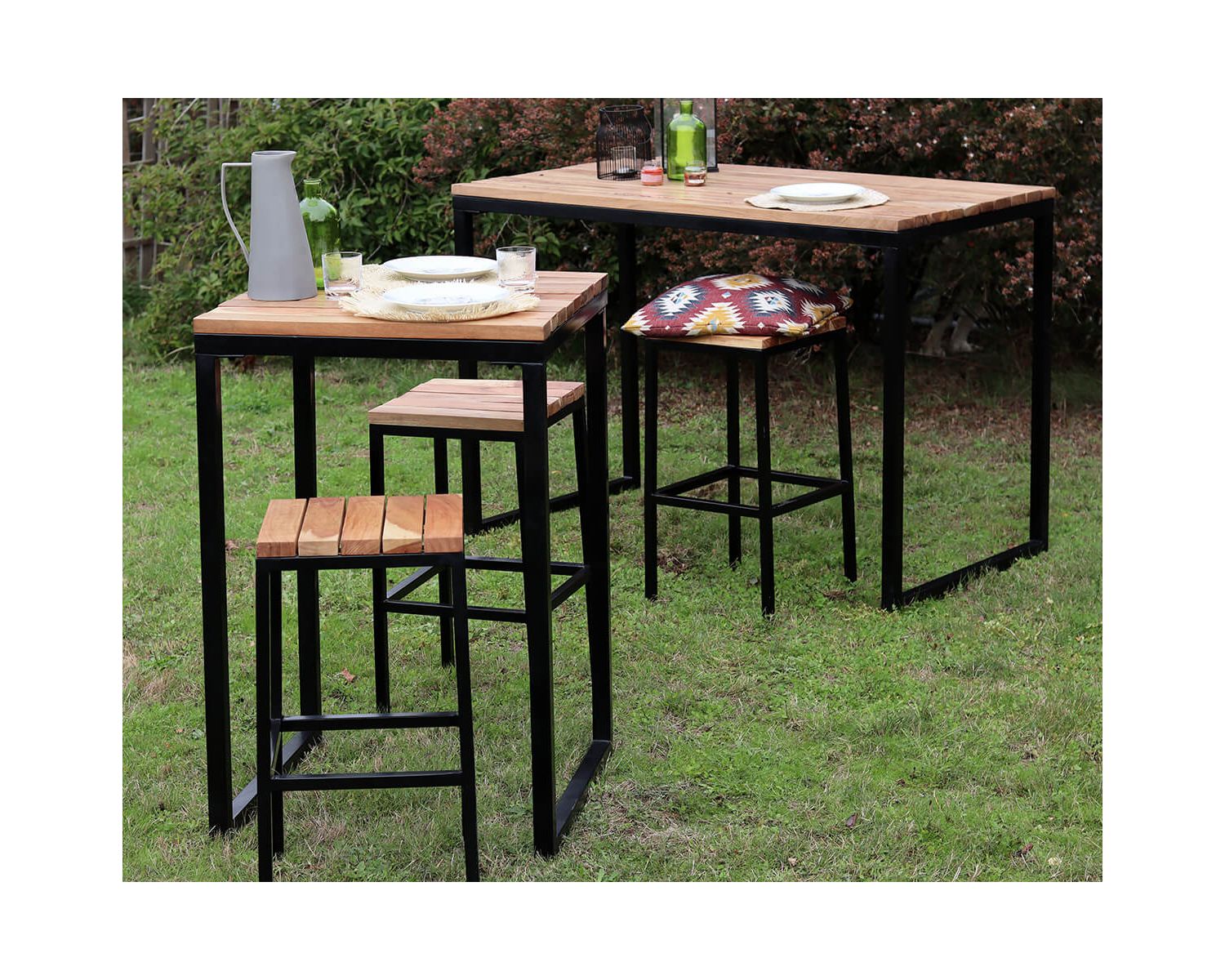 Mange-debout carré en bois exotique 70x70 cm "Garden"