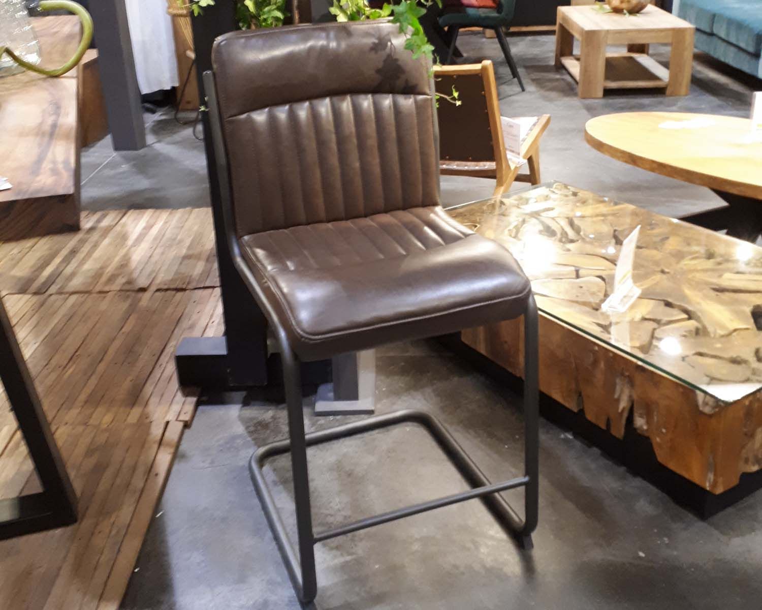 Lot de 2 chaises hautes industrielles marron noir Casita pour îlots