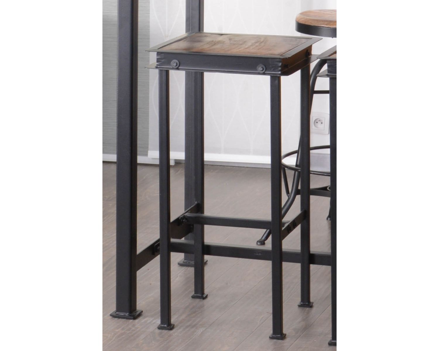 Tabouret de bar industriel en métal et bois "IPN"