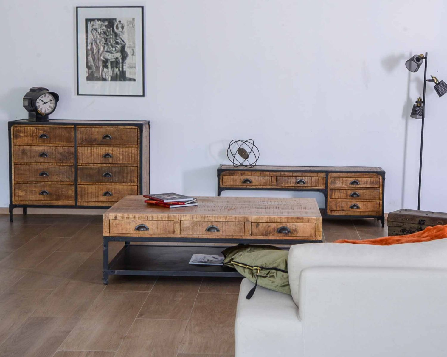 Rangements à tiroirs en bois et métal style commode d’antiquaire "Emil"