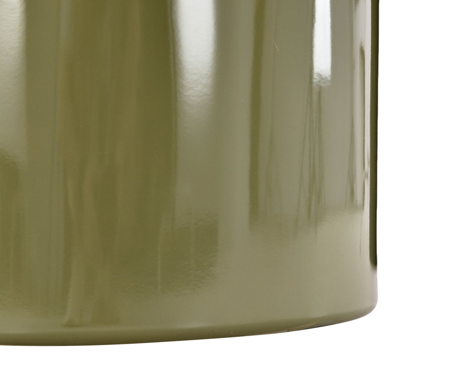 Table basse ronde 80 cm design minimaliste vert sauge laqué "Nalya" à pied central