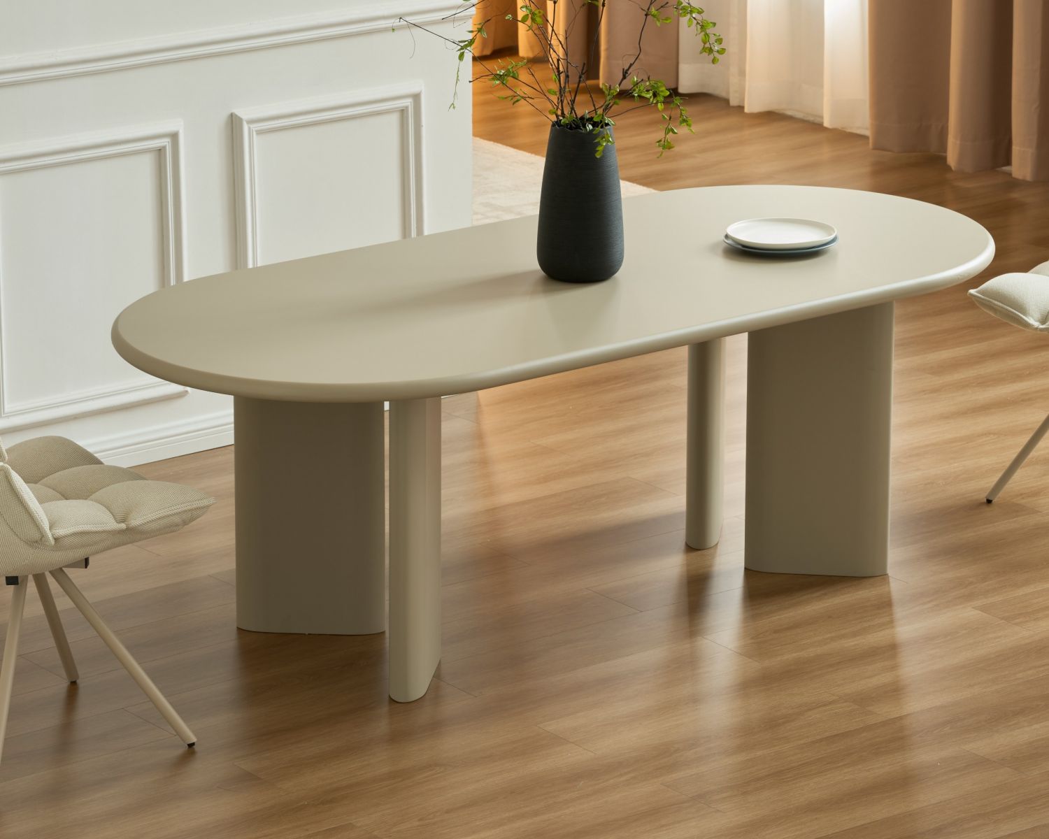 Table de repas ovale 180 cm design moderne et épuré beige "Odyna"