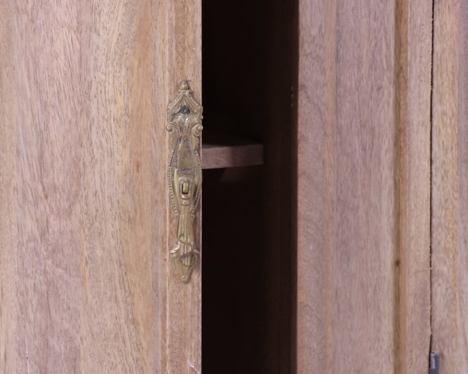 Meuble salle de bain arrondi en pierre et bois massif "Églantine"