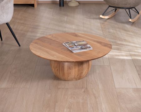 Table basse design en acacia massif ronde avec pied boule "Voluto"