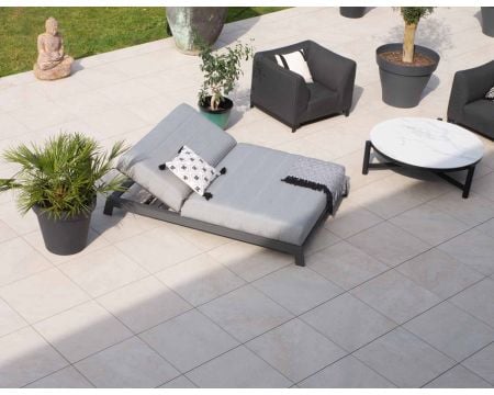 Bain de soleil double moderne et confortable gris clair "Terrasse" structure anthracite