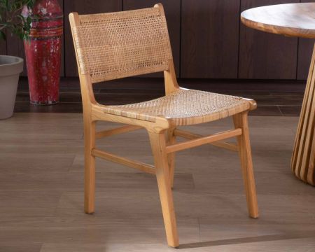 Chaise de repas en teck et rotin naturel "Chatia"