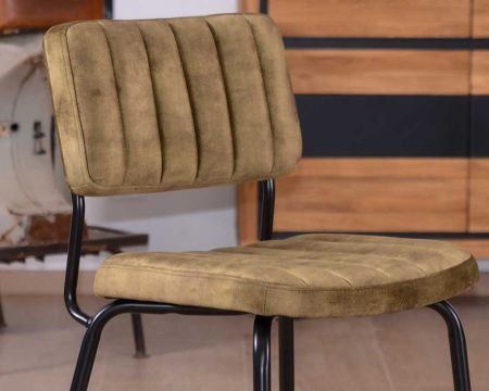 Lot de 2 chaises rétro tissu velours kaki et métal noir "Lia" Casita