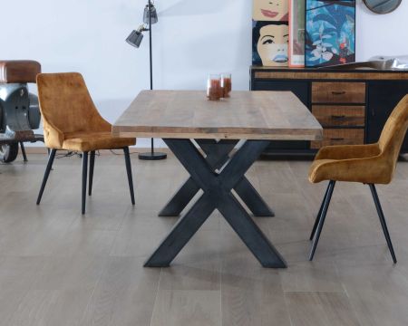 Table en bois massif 180 cm "Caractère"