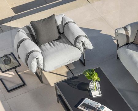 Fauteuil de terrasse matelassé gris clair ultra confort structure aluminium "Paquetage"