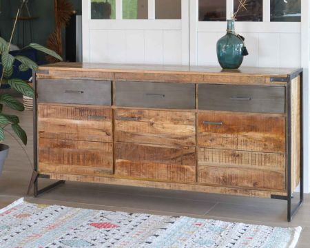 Buffet inspiration indus "Shade" en bois et métal 3 tiroirs 3 portes