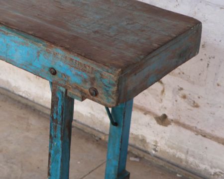 Console en bois massif patiné et upcyclé exemplaire unique "Batti"