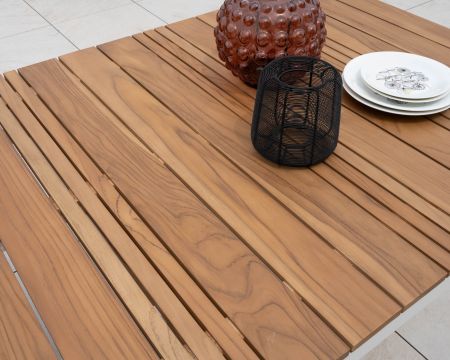 Grande table de repas spécial extérieur en aluminium blanc et teck "Dolce Vita" 220 cm
