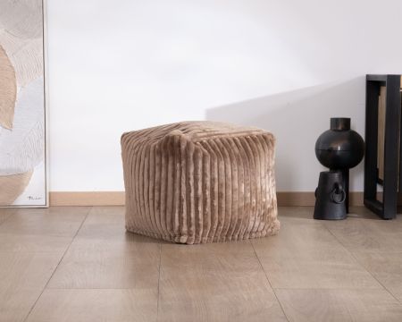 Petit pouf carré en velours camel "Lizard"
