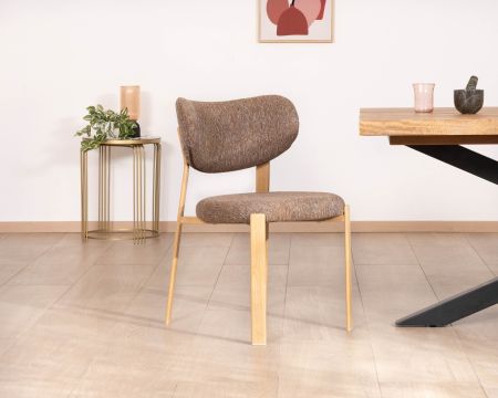 Lot de 2 chaises de repas empilables design et chaleureuses "Staccato" tissu tramé marron et pieds aspect chêne