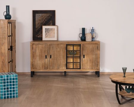 Buffet contemporain en manguier massif 3 portes avec vitrine "Manelo" 175 cm