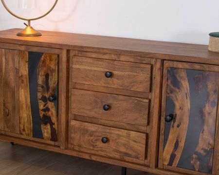 Buffet bas acacia massif et pieds métal noirs "Membatu" 175cm portes et tiroirs style ethnique