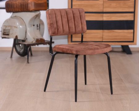 Lot de 2 chaises style rétro fer noir et tissu velours chocolat "Lia"