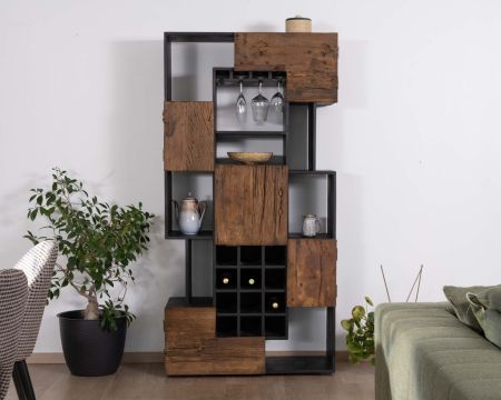 Etagère sommelière design acacia massif finition bois brut et noir "Cachou Chic"