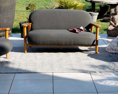 Ensemble canapé et fauteuil de jardin en tissu gris foncé "Aristochair"