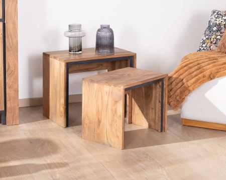 Duo de tables d'appoint gigognes en acacia naturel et noir "Fantaisie"