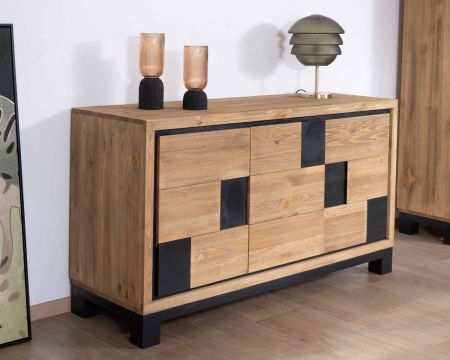 Bahut en pin brossé et motif carrés noirs 153 cm "Cubo"