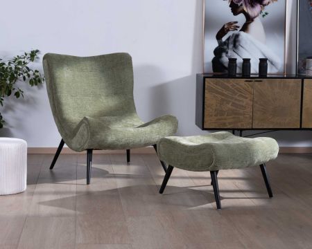 Fauteuil enveloppant avec pouf en velours vert "Caspe"