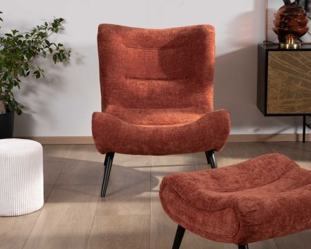 Fauteuil avec repose-pieds en tissu terracotta en velours "Caspe"