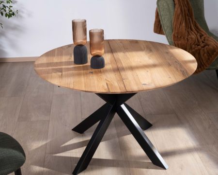 Table de repas ronde 120 cm extensible en chêne massif finition miel "Lana"