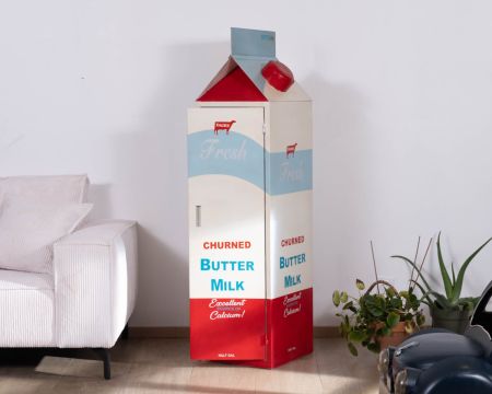 Meuble de rangement original brique de lait Tetra Pack "Crazy"