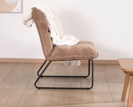 Lot de 2 fauteuils sans accoudoirs en velours côtelé camel "Calvin"