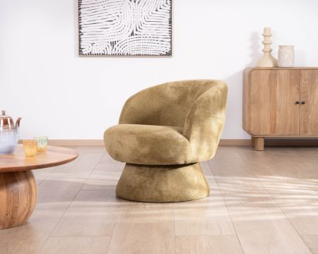 Chauffeuse design enveloppant sur pied 360° en tissu chenillé vert doré "Ladoga"