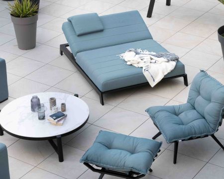 Chaise longue haut de gamme turquoise et noire avec repose-pieds modulaire "Lisca"