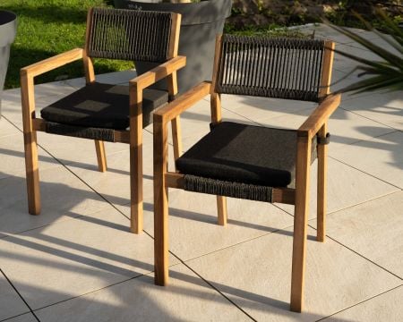 Lot de 4 chaises spécial extérieur en teck naturel "Chair'ming" assise et dossier tressés gris