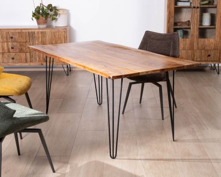 Table de repas épurée et design en acacia et pieds métal "Wendy" 180 cm